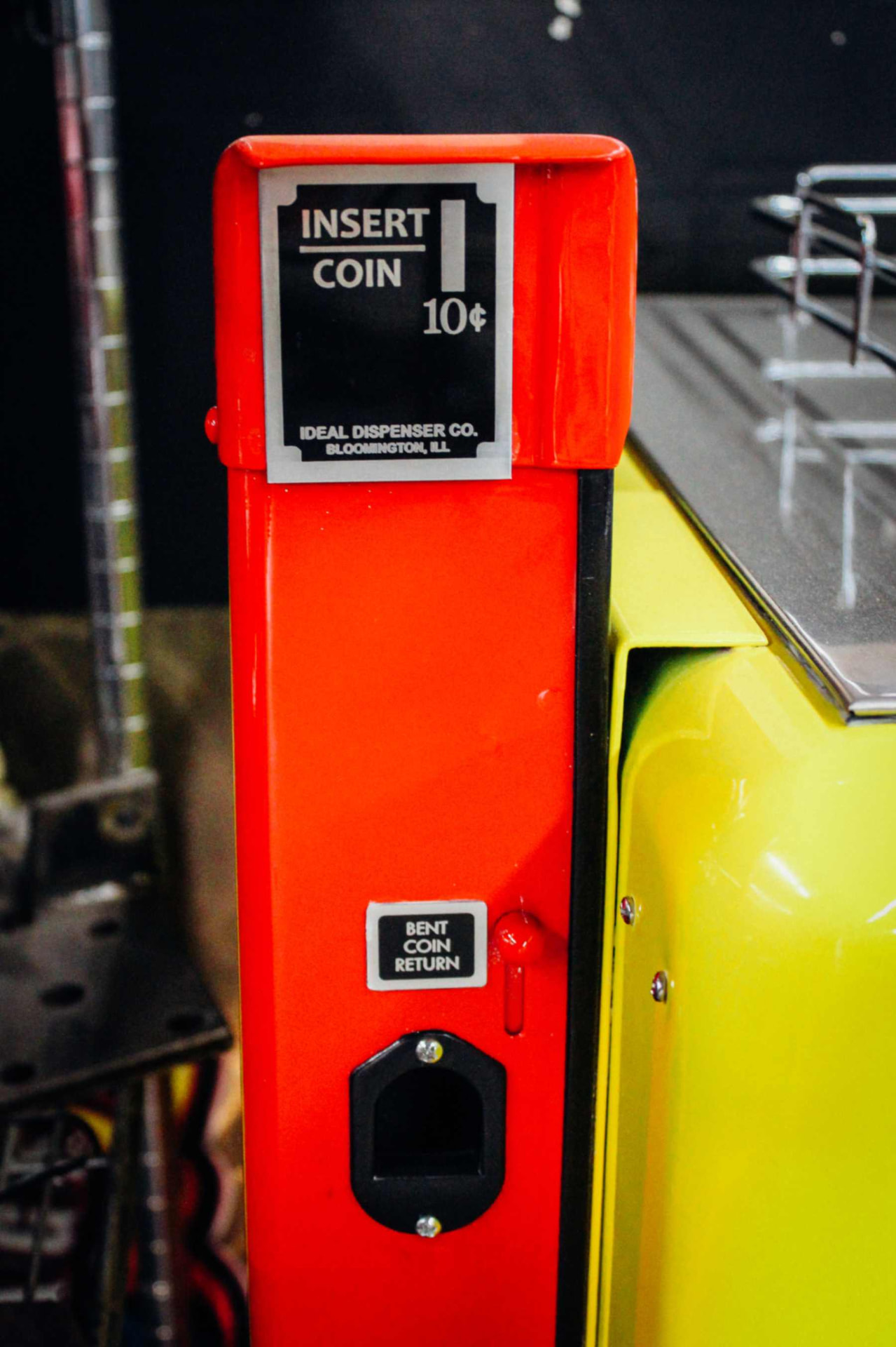 Coin mechanism with Insert Coin 10-cent and Bent Coin Return plates