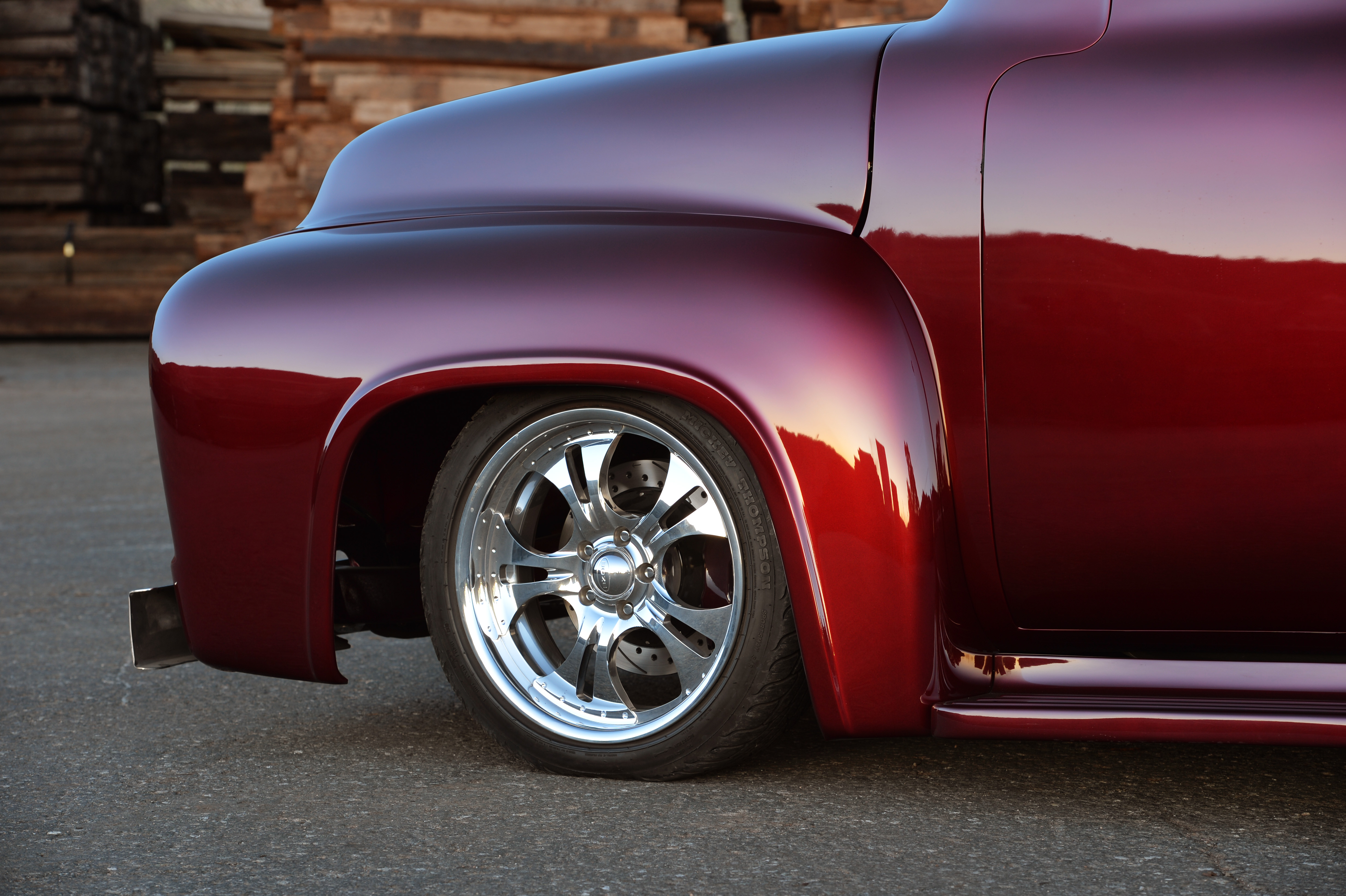 Rollpan houses '48 Chevy taillights