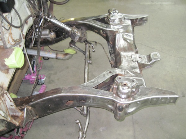 Front frame and suspension metalwork