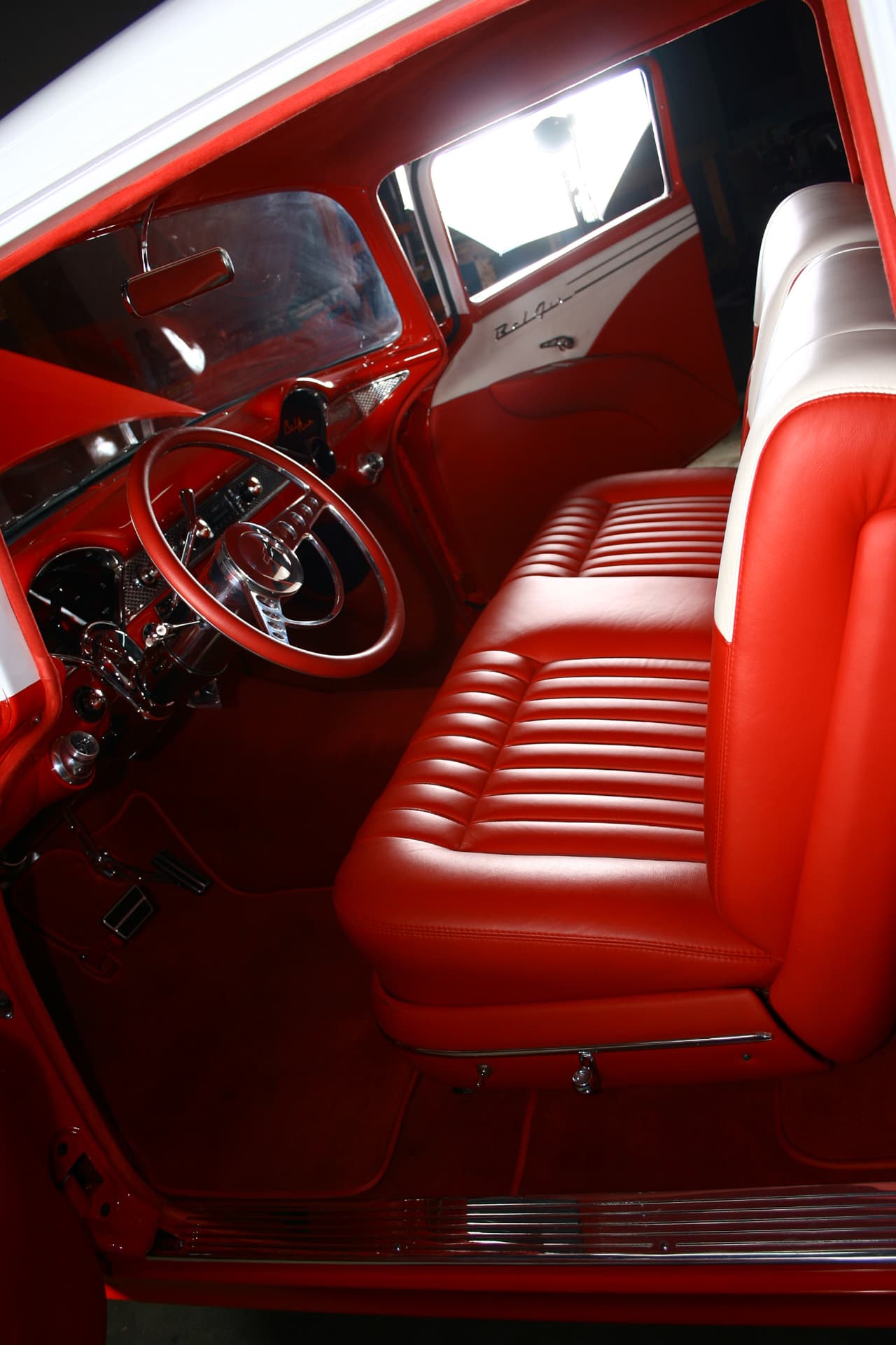 Bench seat and dash detail