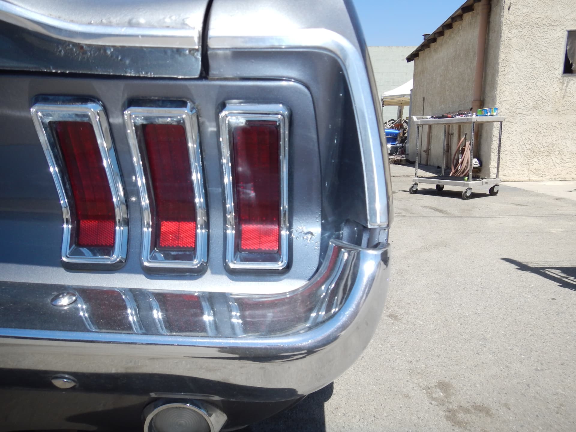 Rear tail panel detail