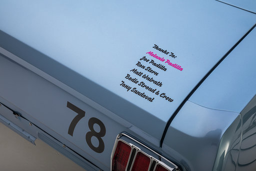 Deck lid thank-you lettering