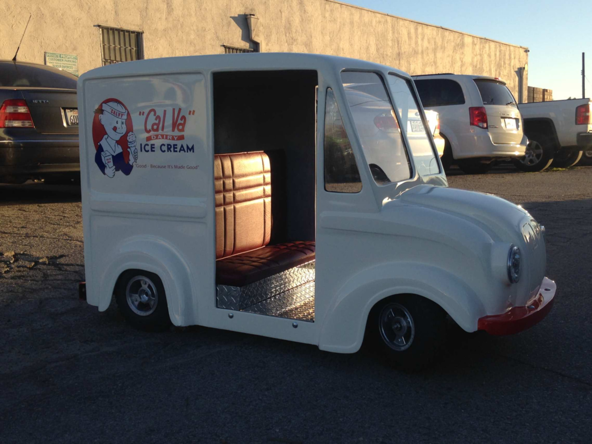 Cal Va Dairy Ice Cream livery with open walk-through door