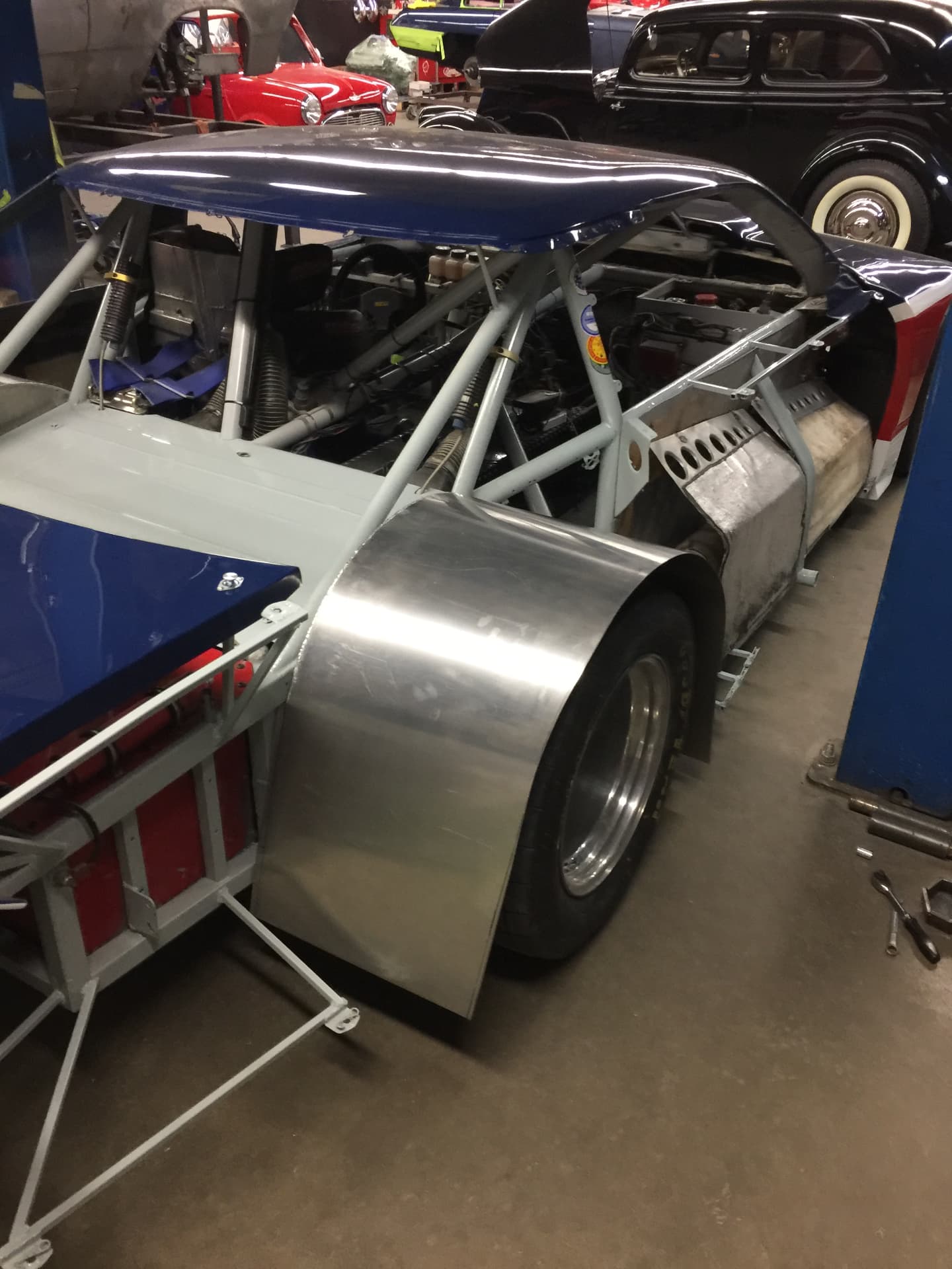 Rear bodywork fabrication and fitment