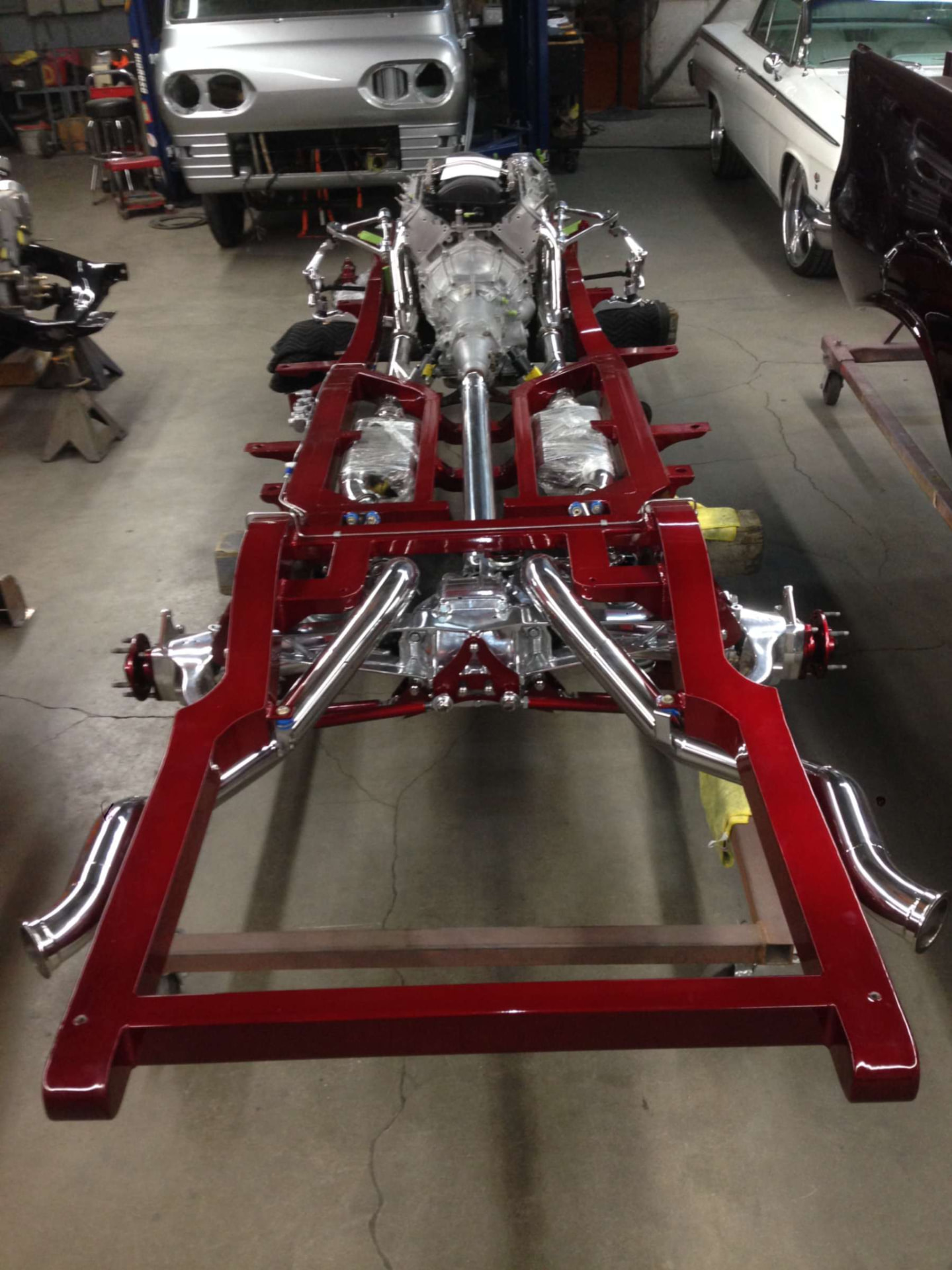 Completed chassis with drivetrain and exhaust