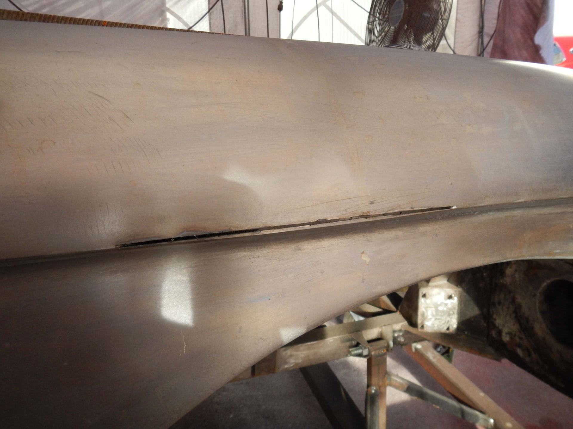 Panel gap and metal finishing detail