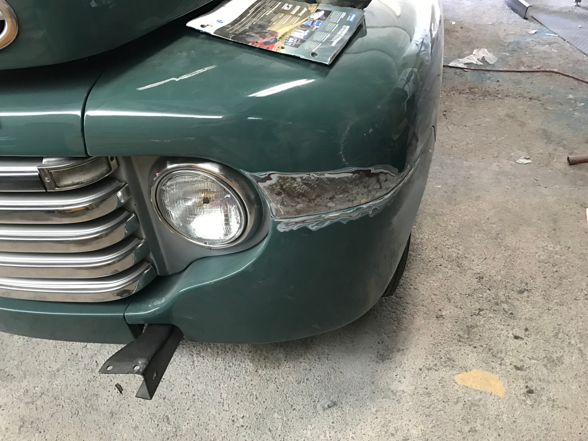 Front fender metal repair