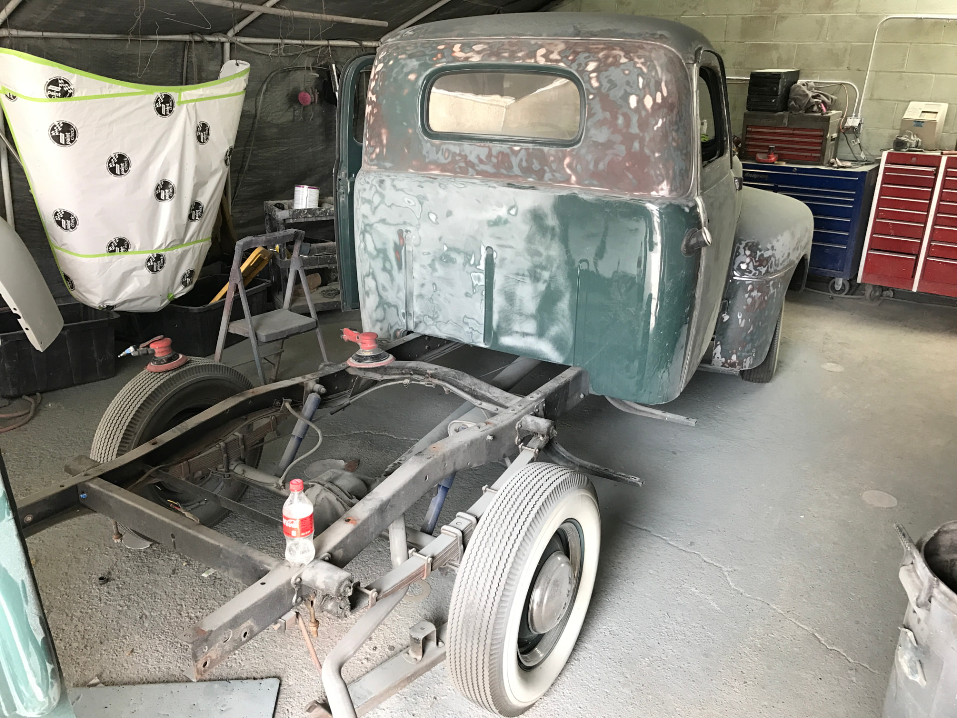 Cab and chassis during body restoration